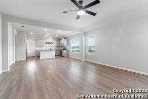 Foto del edificio - 31543 Meander Ln