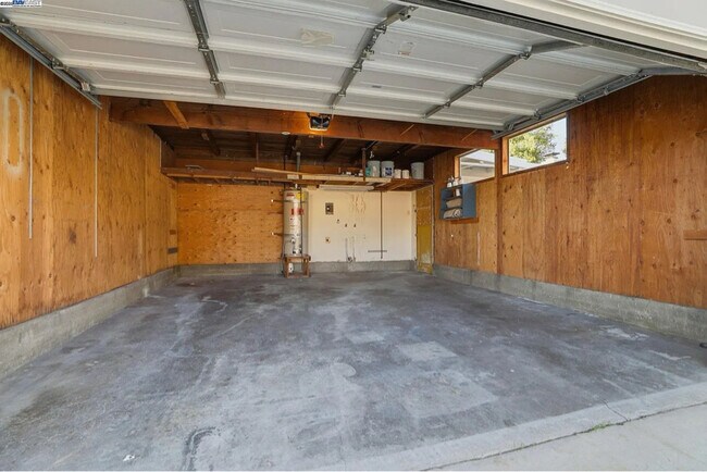 Foto del edificio - 38345 Timpanogas Cir