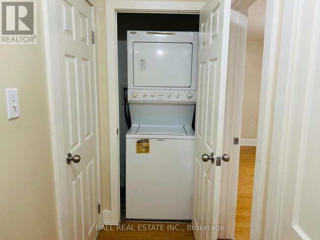 Photo du bâtiment - 61 Bolton St