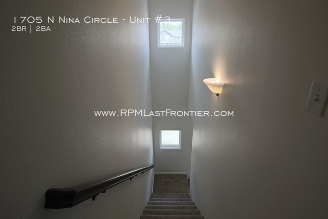 Foto del edificio - 1705 N Nina Cir