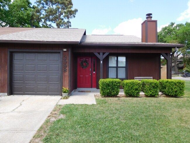 Building Photo - 2998 Meredith Dr
