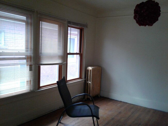 Foto del edificio - 4218 Buena Vista St