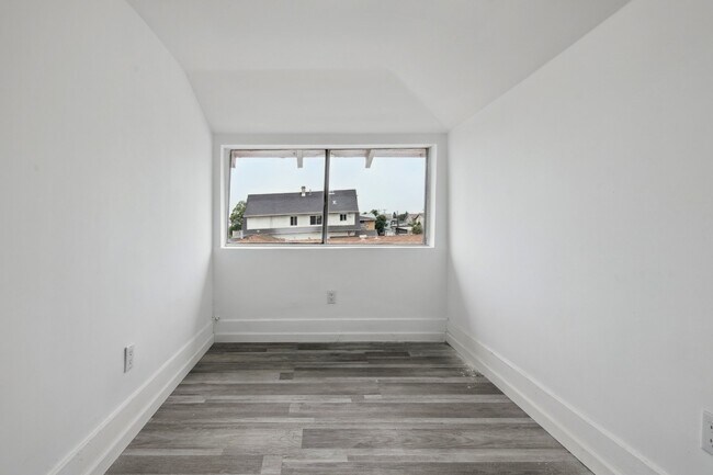 Foto del edificio - 635 W 53rd St