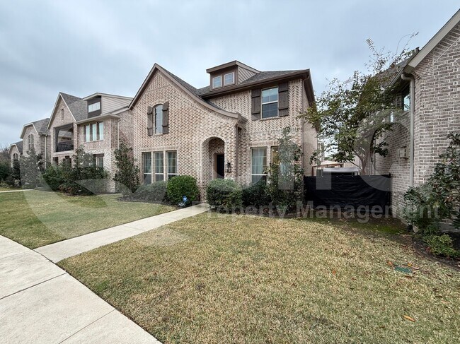 Foto del edificio - 456 Renaissance Ln