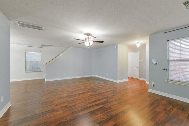 Foto del edificio - 9523 Wyatt Oak Lane