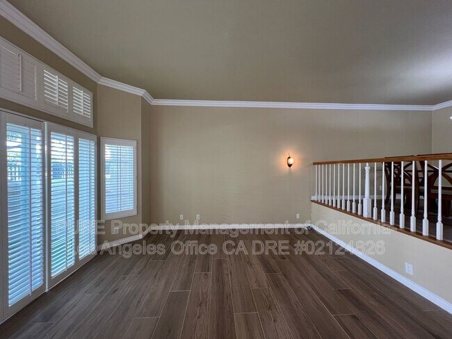 Foto del edificio - 2300 Maple Ave