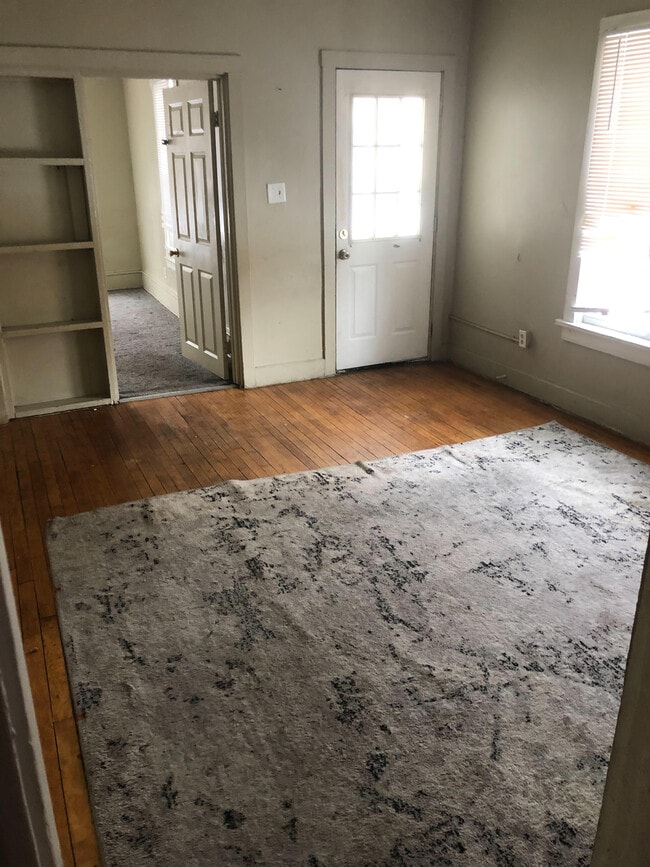 Building Photo - 4139 Bryant Ave S