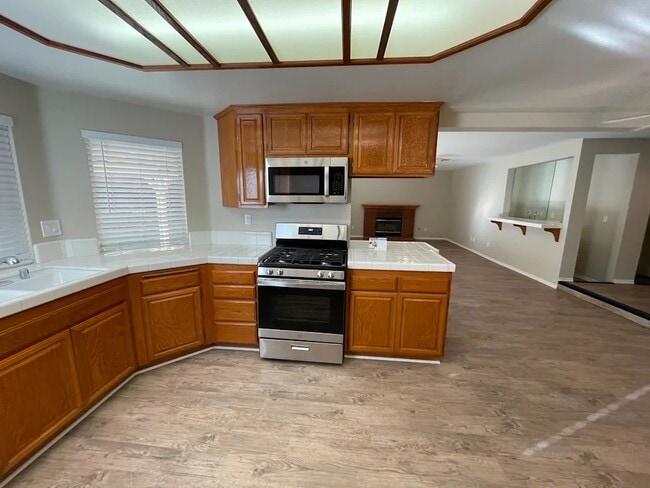 Building Photo - 41232 Crispi Ln