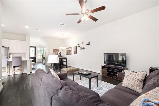 Foto del edificio - 4917 McKinney Hollow Dr