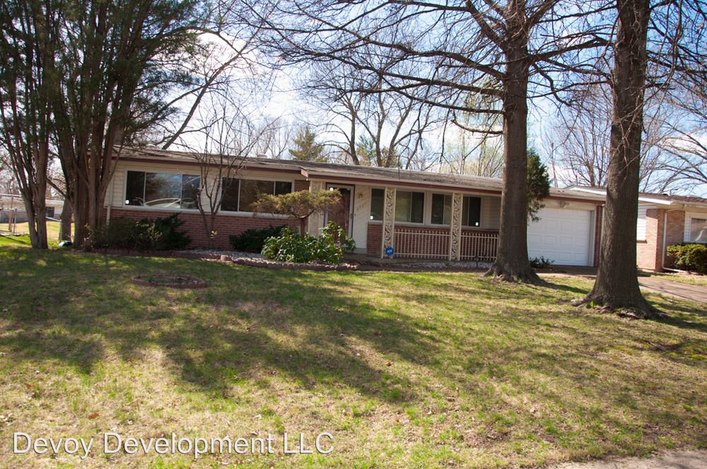 Primary Photo - 2920 N Waterford Dr