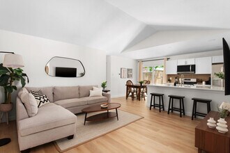 Building Photo - 2500 Berkett Dr