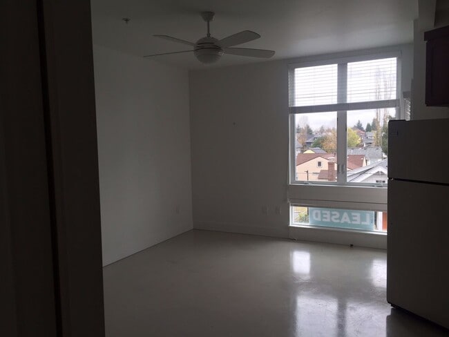 Interior Photo - Ellis Flats