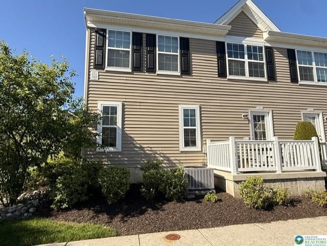 Building Photo - 5998 Valley Forge Dr
