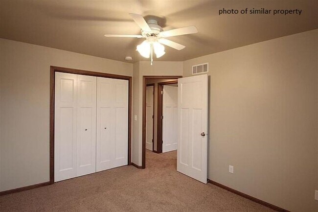 Foto del edificio - 4 Bedroom 3.5 Bath Single Family Home! Gre...