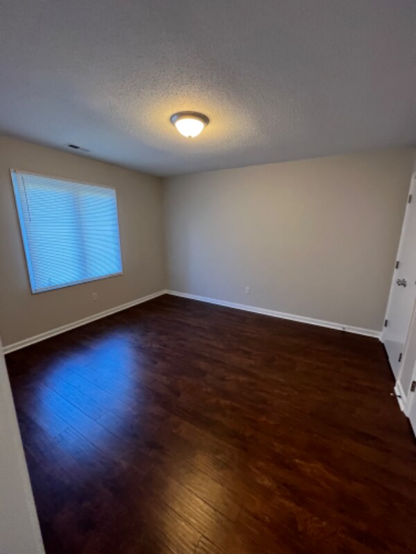 Foto del edificio - 38 Redbud Ct