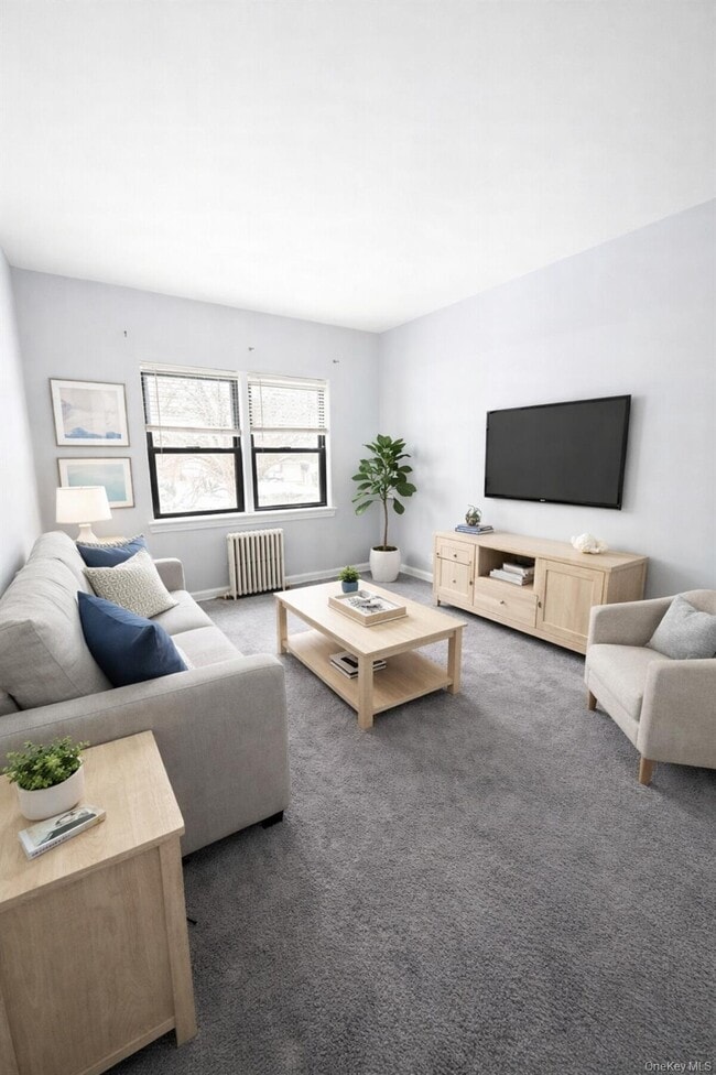 Building Photo - 115 Long Beach Rd