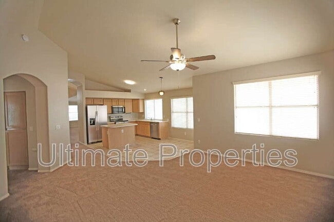 Building Photo - 9625 W Mary Ann Dr