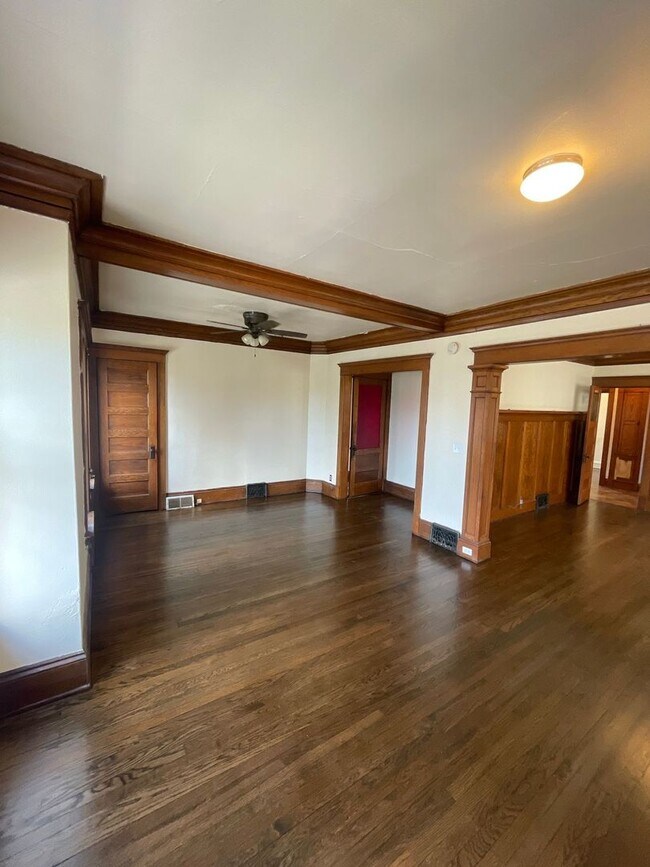 Building Photo - 2232-2234 N 44th St. (Duplex)