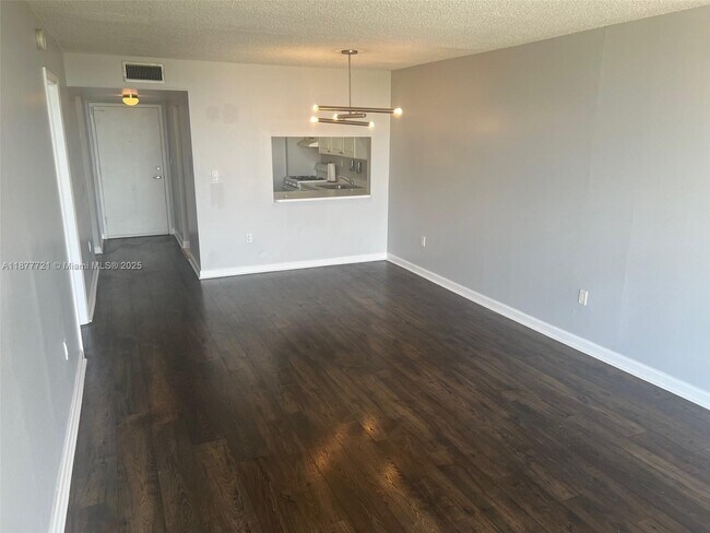 Foto del edificio - 13120 SW 92nd Ave