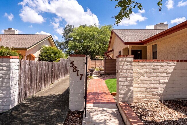 Building Photo - Ask about current rent incentives and specials being offered, and book your self guided tour today.