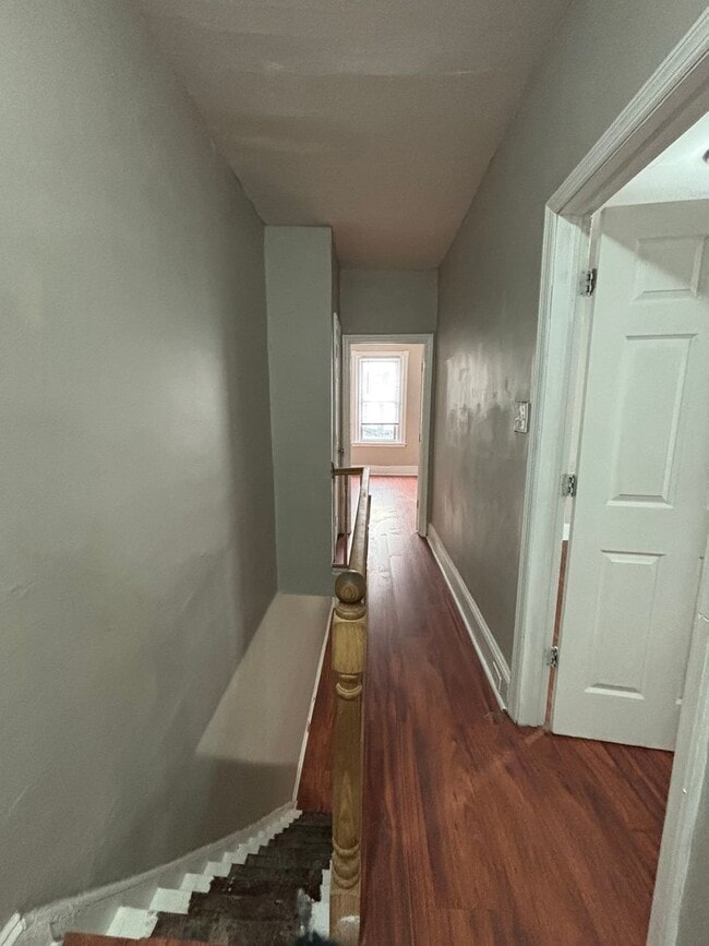 Foto del edificio - Spacious 3-Bedroom Single-Family Home in Kensington – Available Now