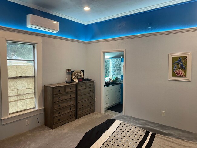 Building Photo - 3 Bedroom Single Family Home in Waldo FL