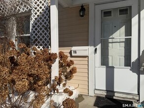 Building Photo - 120 Riverview Ave