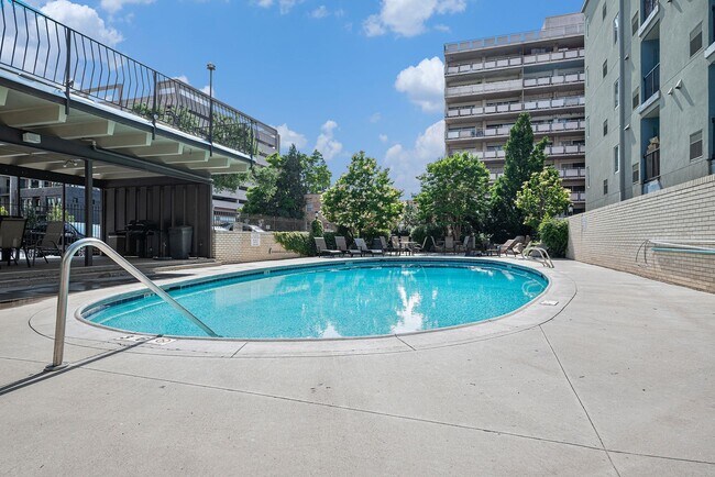 Building Photo - Spacious 1 bedroom home in the heart of Hale!
