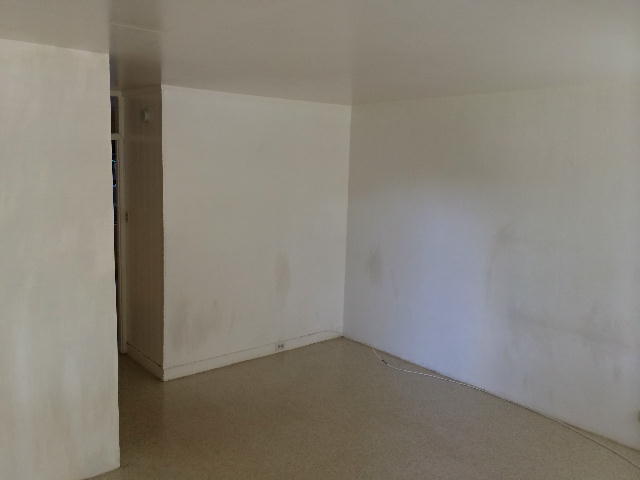 Foto del edificio - To register for the showing time below, no...