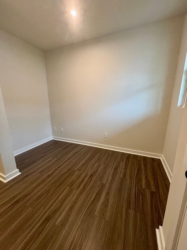 Foto del edificio - Beautiful, New Construction Townhouse in G...