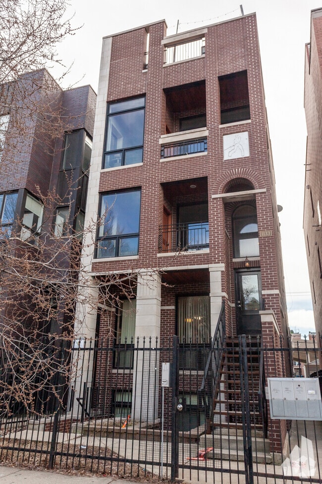 Wrigleyville 2 Bedroom Apartments for Rent Chicago, IL 138 Rentals