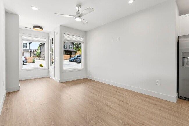 Foto del edificio - Medford Mews, Carriage House 317