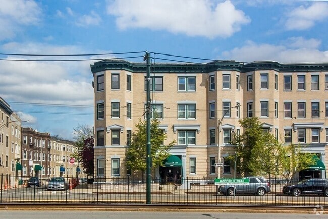 Building Photo - 1400 Commonwealth Ave
