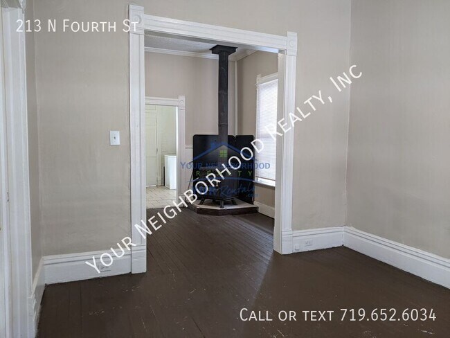 Foto del edificio - 213 N Fourth St-