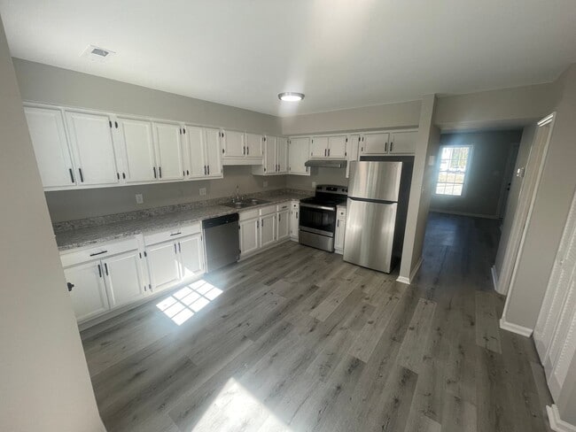 Building Photo - 5319