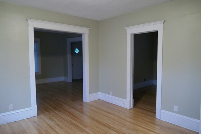 Foto del edificio - 1432 Monroe St NE