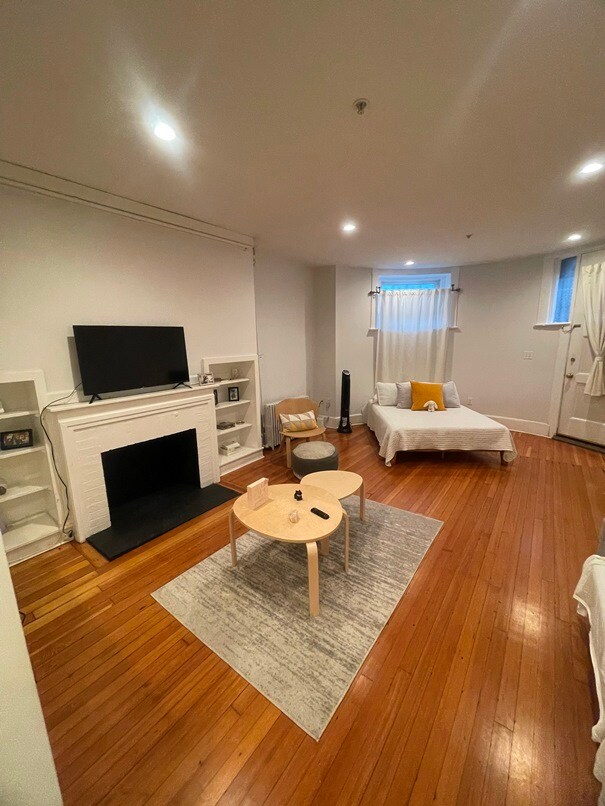 Foto del edificio - 472 Beacon St