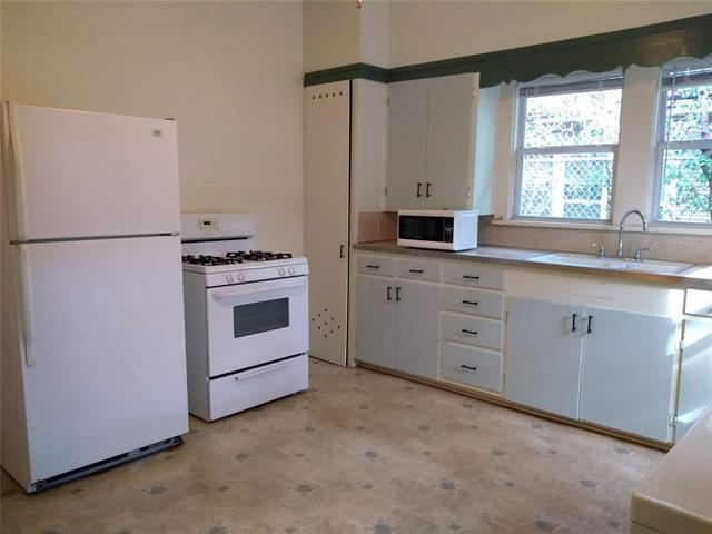Building Photo - 309 Sayles Blvd