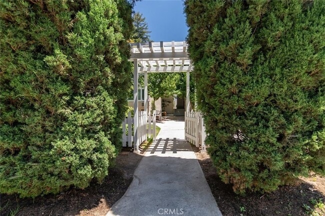 Foto del edificio - 1811 Sherer Ln