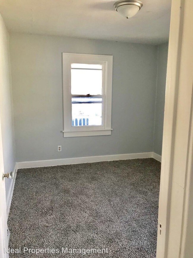 Building Photo - 2 br, 1 bath House - 2320 s 7th