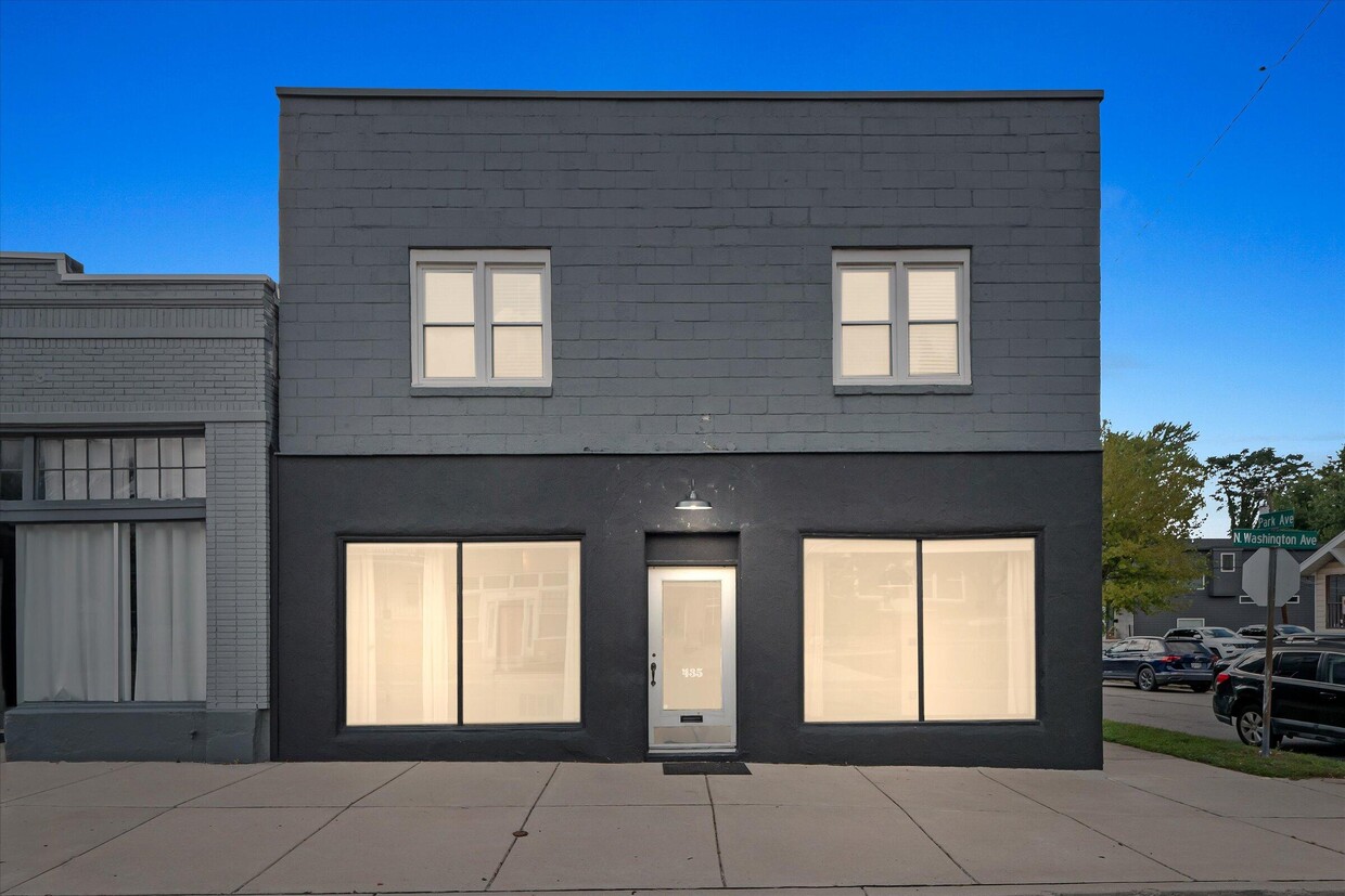 Primary Photo - 435 N Washington Ave
