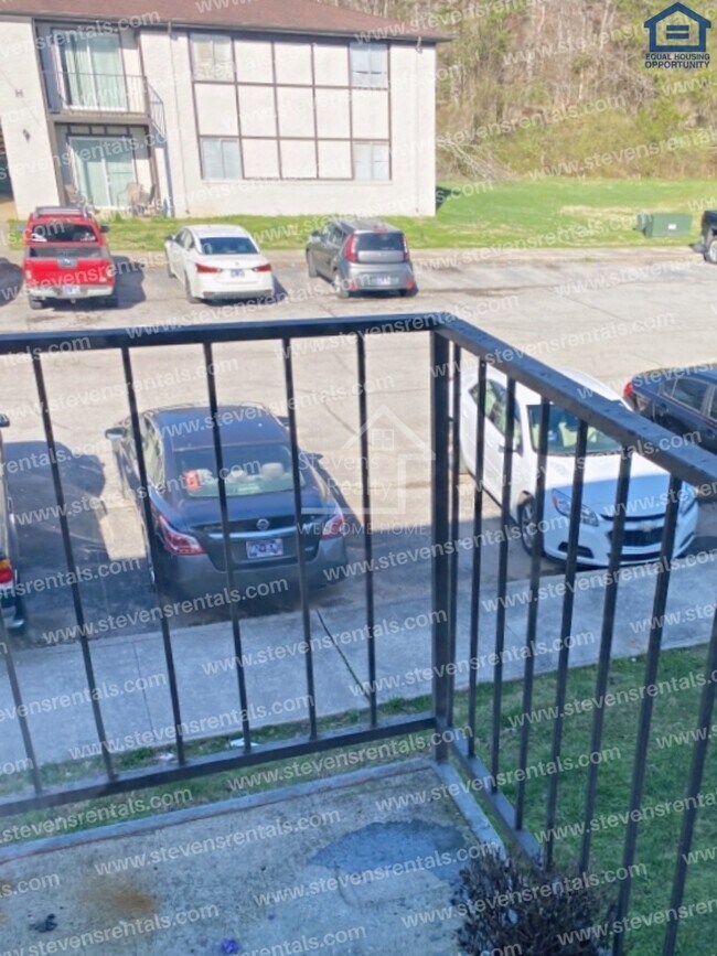 235 Vinewood Rd Room for Rent in McMinnville, TN