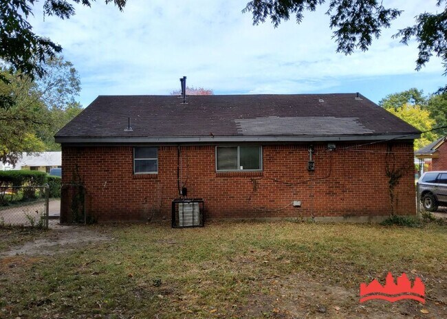 Foto del edificio - 4095 Kenosha Rd