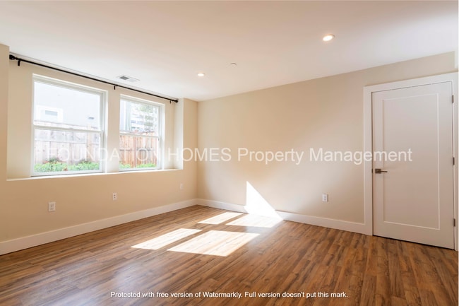 Building Photo - 1 br, 1 bath House - 251 C Street Unit A