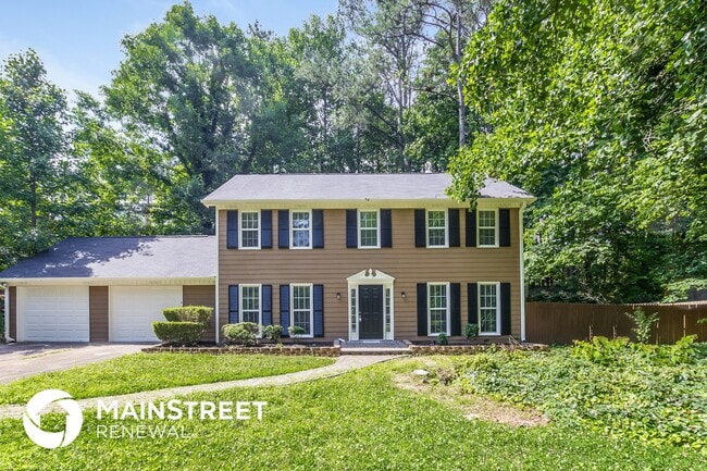 Building Photo - 320 Sumter Dr NE