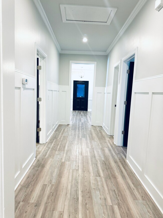 Foto del edificio - 310 W Horton St