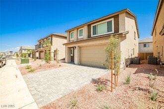 Building Photo - 7428 Legacy Pt St