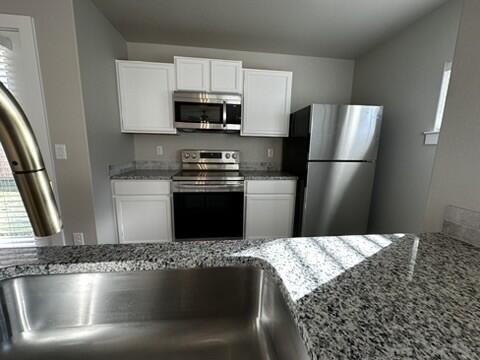 Foto del edificio - 417 E 30th St