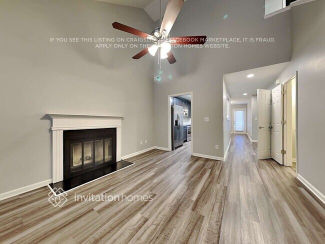 Foto del edificio - 3021 Robin Terry Ct