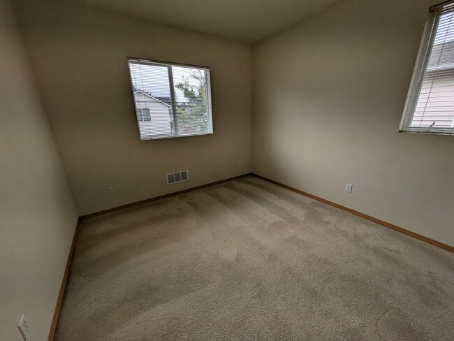 Foto del edificio - 2170 Charles Street Unit C